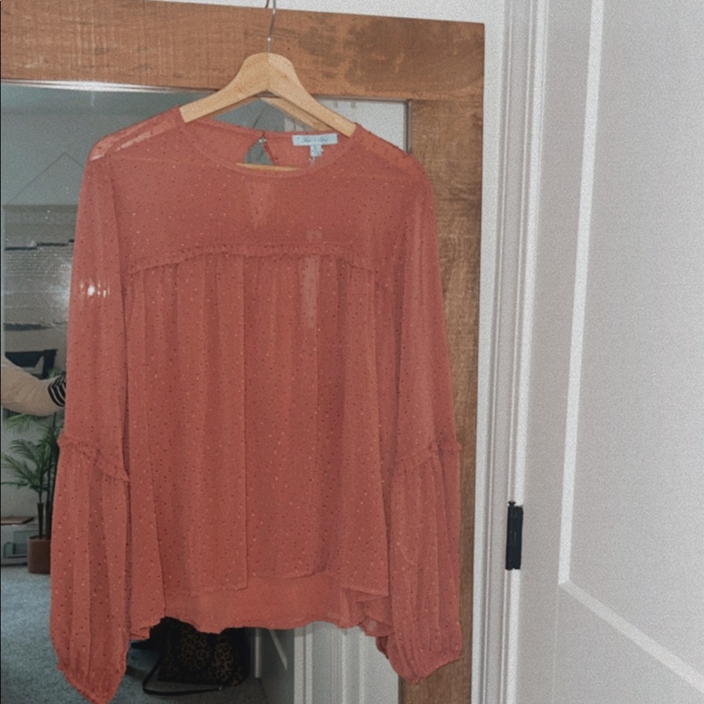 Rose top